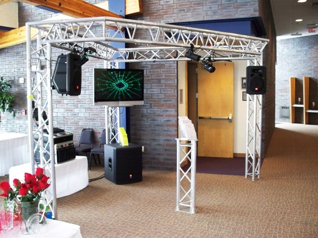 display truss rental